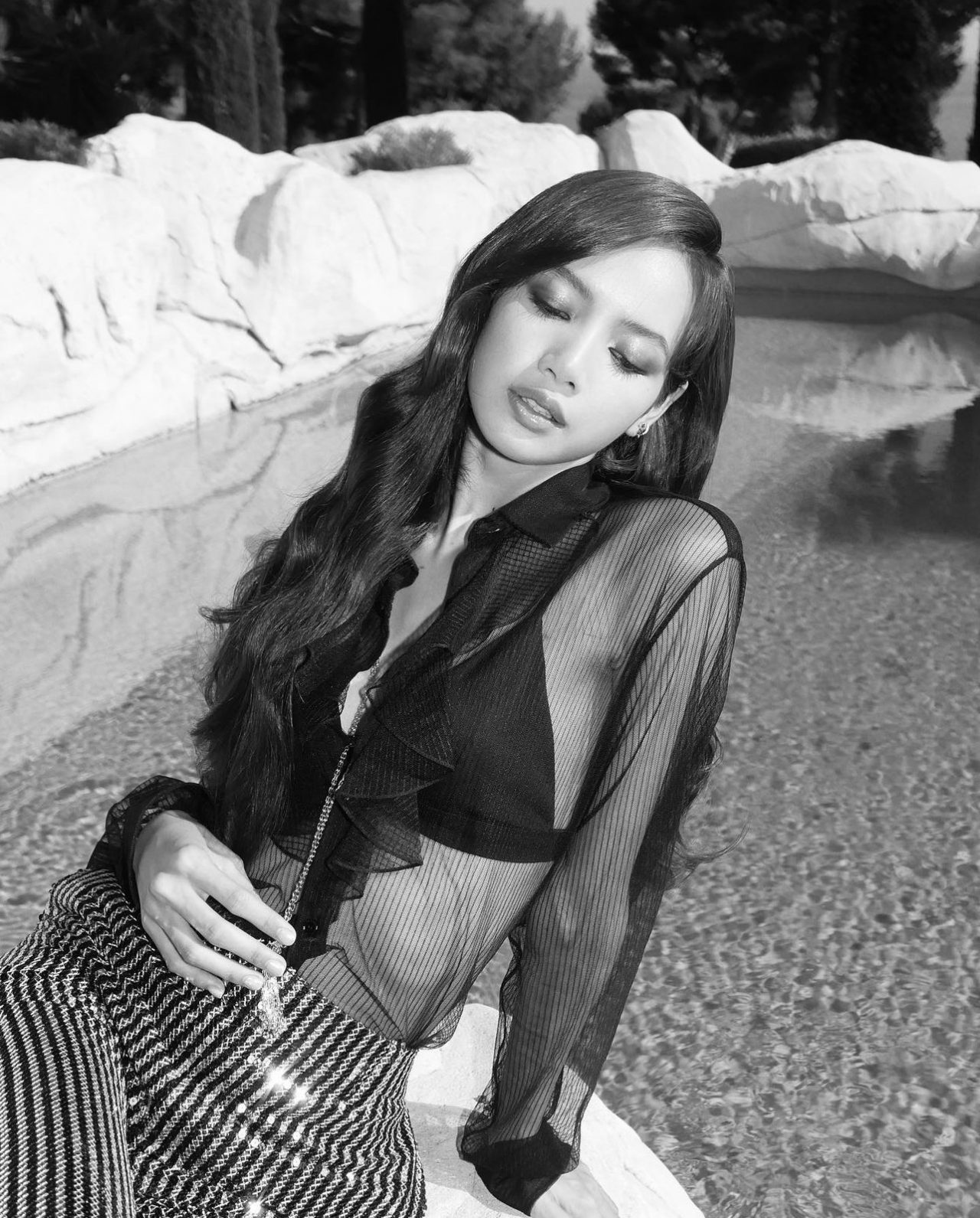 ลิซ่า BLACKPINK ทัวร์คอนเสิร์ตไทย ส่องแฟชั่นสุดเผ็ด ลุคเซ็กซี่สุดๆ