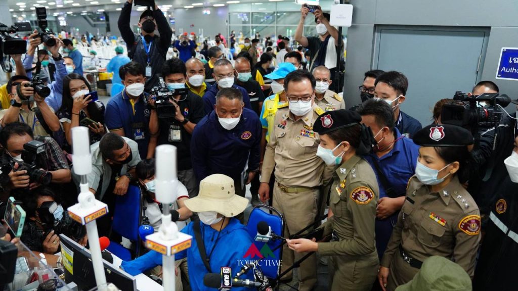 รวบ 7 ผู้ต้องหา ขายคิวฉีดวัคซีนสถานีกลางบางซื่อ รับเงิน 4 ล้าน